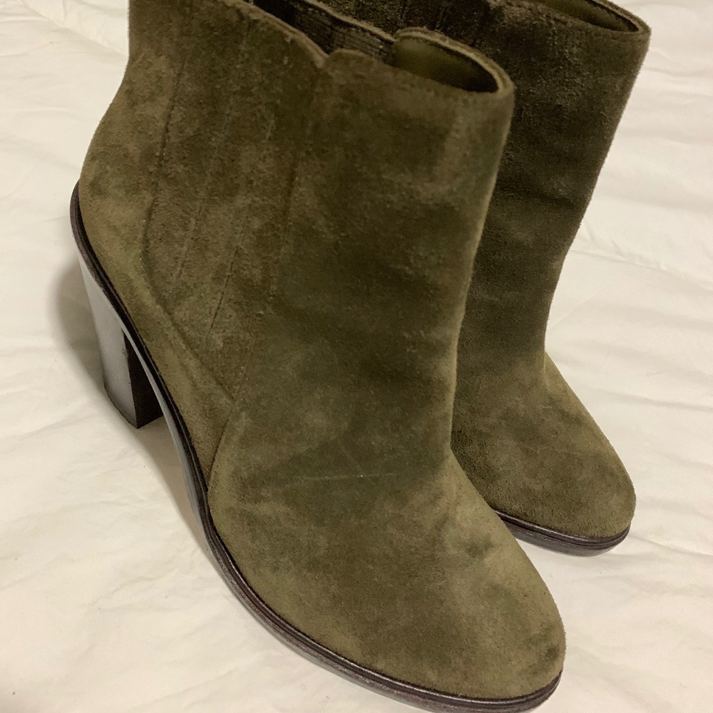 JOIE suede ankle boot